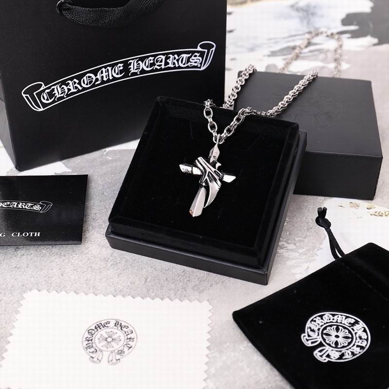 Chrome Hearts Necklace 04yxs101